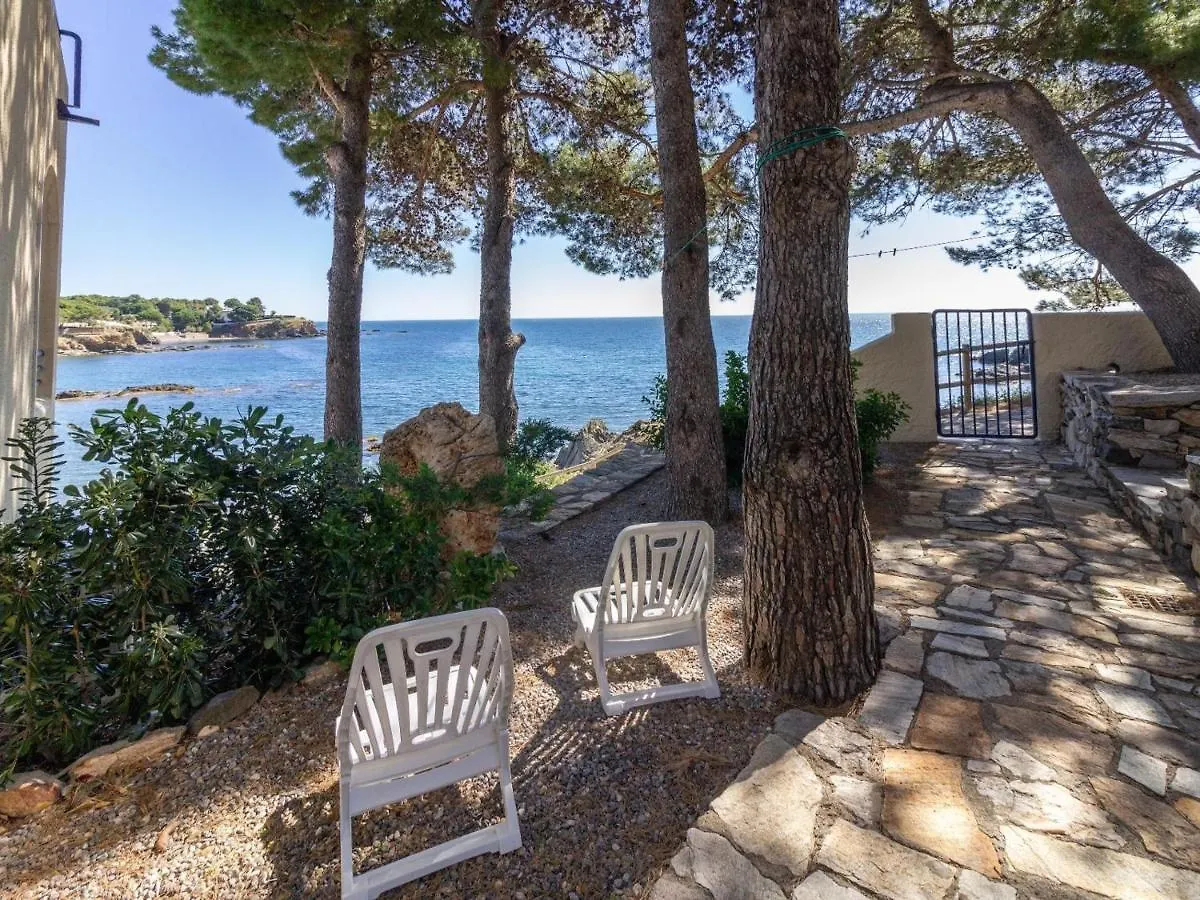 Bellamar A - Casa Adosada Para 10 Personas En Primera Linea De Mar En Llanca. - Es-228-11 Nyaraló